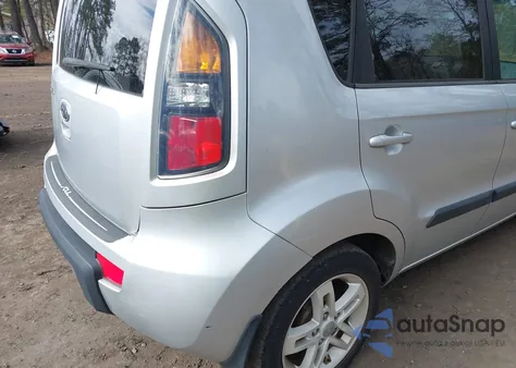 2011 Kia Soul + z USA, uszkodzony, nr VIN KNDJT2A20B7339732